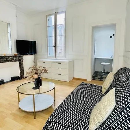 Hausmanien Centre Apartamento *